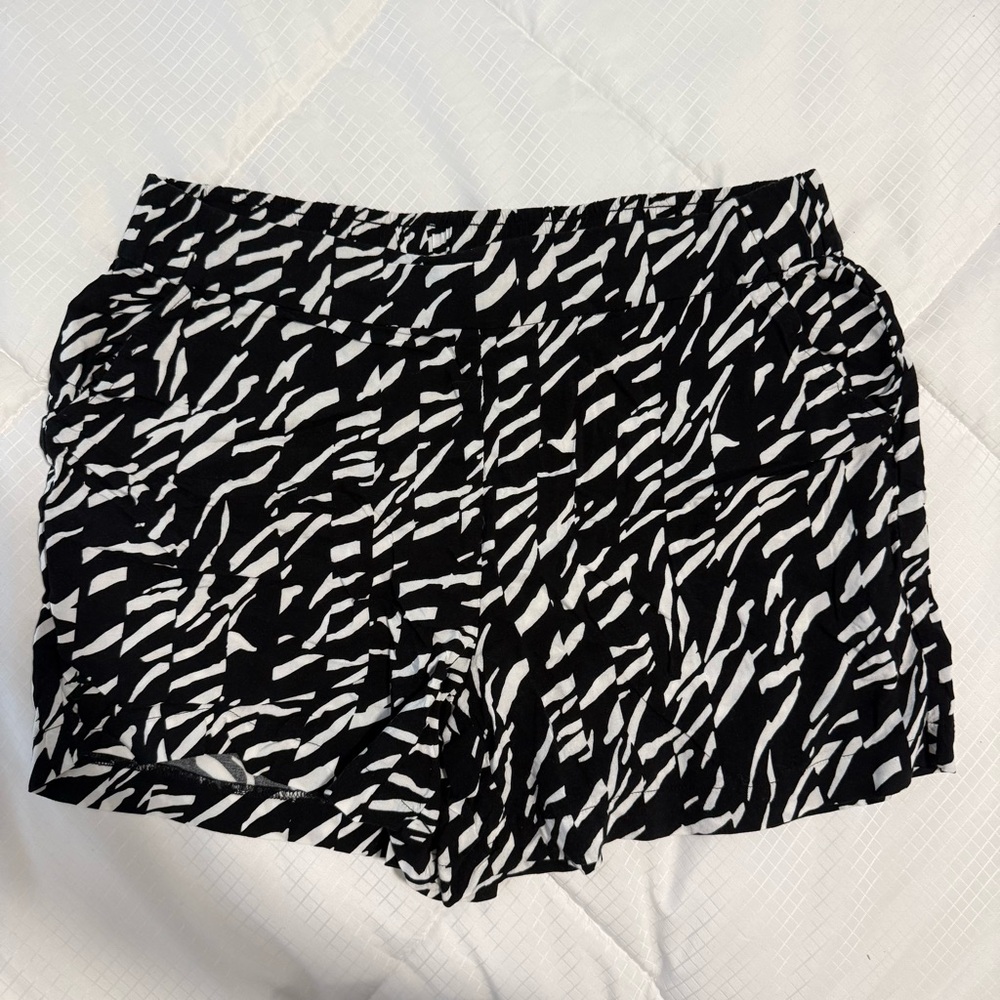 Nine West Zebra Print Women's Shorts
